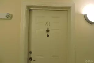 81 Liddle Ave, Edison, NJ 08837 - Photo 4