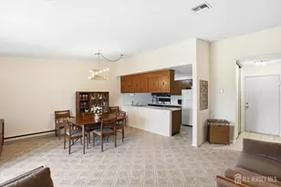 277 Crosse Dr, Monroe Township, NJ 08831 - Photo 20