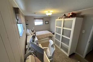 6 Capp St, Carteret, NJ 07008 - Photo 12