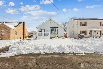 584 Garden Avenue, Woodbridge Township, NJ 07095 - Photo 2