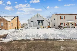 584 Garden Ave, Woodbridge Township, NJ 07095 - Photo 2