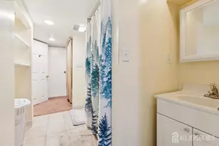 584 Garden Ave, Woodbridge Township, NJ 07095 - Photo 24