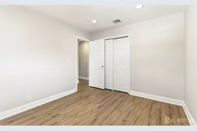 1031 Woodruff Street, Iselin, NJ 08830 - Photo 16