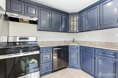 1031 Woodruff Street, Iselin, NJ 08830 - Photo 4