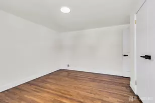 109 Throckmorton Ln Ln, Old Bridge Township, NJ 08857 - Photo 24