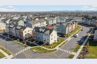 208 Midland Avenue, Aberdeen Township, NJ 07721 - Photo 2