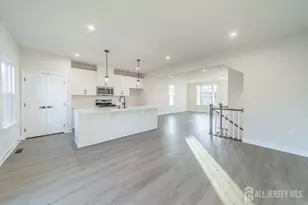 208 Midland Ave, Aberdeen Township, NJ 07721 - Photo 14