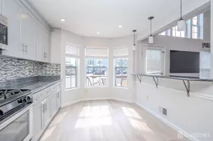 114 Jared Dr, North Brunswick Township, NJ 08902 - Photo 8