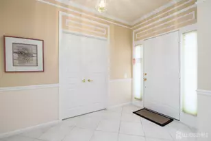 467 Bluebird Dr, Monroe Township, NJ 08831 - Photo 10