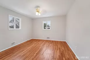 32 Waverly Dr West Dr, Middlesex, NJ 08817 - Photo 32