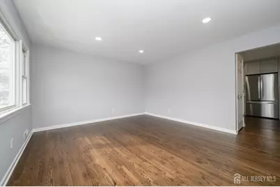 311 Chestnut Street, Middlesex, NJ 08846 - Photo 4