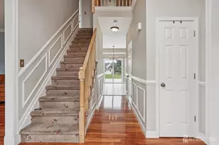 5 Abate Ct, Franklin Township, NJ 08873 - Photo 4