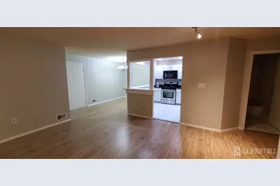 261 Kempsey Drive, North Brunswick Township, NJ 08902 - Photo 8