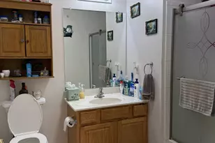 1035 Dogwood Ct, New Brunswick, NJ 08901 - Photo 8