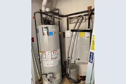 1035 Dogwood Court #1035, New Brunswick, NJ 08901 - Photo 12