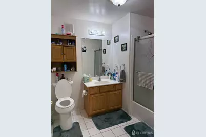 1035 Dogwood Court #1035, New Brunswick, NJ 08901 - Photo 10