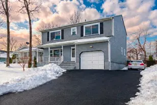125 Kimberly Rd, Colonia, NJ 07067 - Photo 2