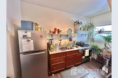 121 Kossuth Street #2, Franklin Township, NJ 08873 - Photo 4