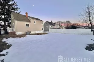 5 Gardner Ct, Sayreville, NJ 08872 - Photo 28