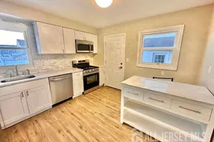 5 Gardner Ct, Sayreville, NJ 08872 - Photo 12