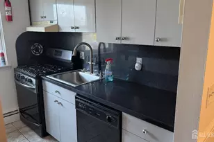 55 Gill Ln Ln, Iselin, NJ 08830 - Photo 18