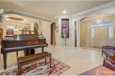 85 Beth Page Drive, Monroe Township, NJ 08831 - Photo 4