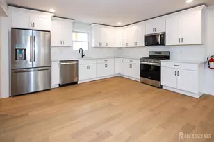 3 Meadow Rd, Edison, NJ 08817 - Photo 10