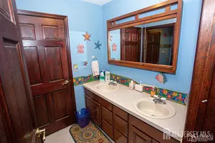 219 Johnson Ln, Sayreville, NJ 08859 - Photo 36