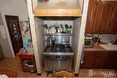 219 Johnson Lane, Sayreville, NJ 08859 - Photo 12