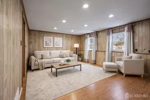 8 Tompkins Rd, East Brunswick Township, NJ 08816 - Photo 10