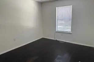 402 Rittenhouse Ct, North Brunswick Township, NJ 08902 - Photo 14