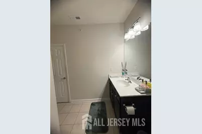 1426 Hudson Circle, Highland Park, NJ 08904 - Photo 6