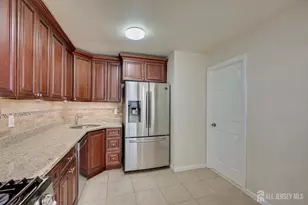 342 College Dr, Edison, NJ 08817 - Photo 8