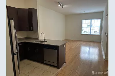 88 Roosevelt Avenue #106, Carteret, NJ 07008 - Photo 2
