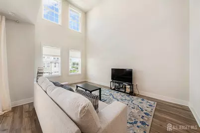 707 Station Road, Dunellen, NJ 08812 - Photo 6