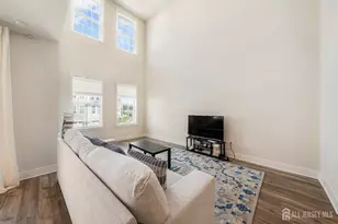 707 Station Rd, Dunellen, NJ 08812 - Photo 6