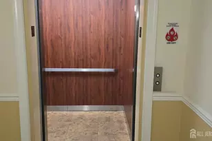 103 Liddle Ave, Edison, NJ 08837 - Photo 8