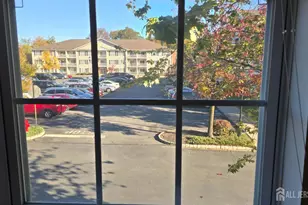 103 Liddle Ave, Edison, NJ 08837 - Photo 30