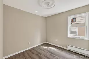419 Inslee St, Perth Amboy, NJ 08861 - Photo 4