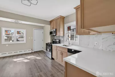 419 Inslee Street, Perth Amboy, NJ 08861 - Photo 8