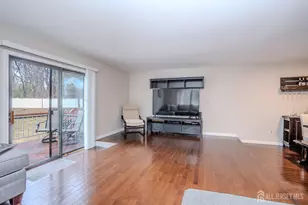 9 Wood Acres Dr, North Brunswick Township, NJ 08902 - Photo 8