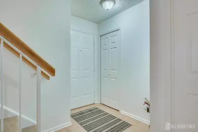 150 Prestwick Way, Edison, NJ 08820 - Photo 4