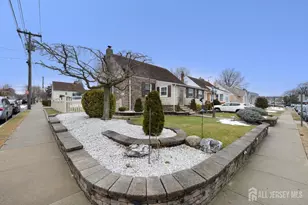379 Ashley St, Perth Amboy, NJ 08861 - Photo 1