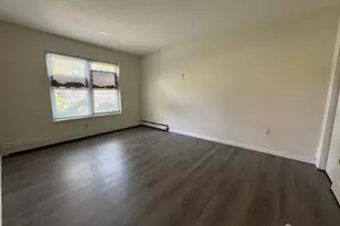 289 Main St, Spotswood, NJ 08884 - Photo 6