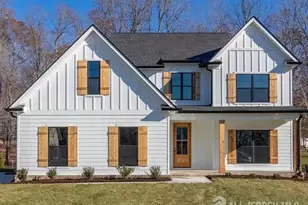 265 Plainfield Rd, Edison, NJ 08820 - Photo 1