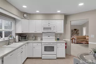 57 Yorkshire Dr, Monroe Township, NJ 08831 - Photo 20