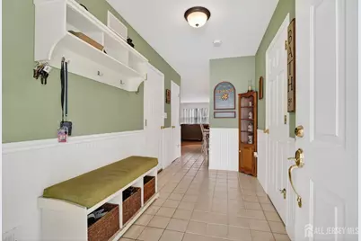 9 Parkside Drive, Spotswood, NJ 08884 - Photo 6