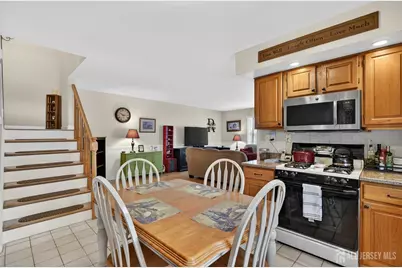 9 Parkside Drive, Spotswood, NJ 08884 - Photo 10