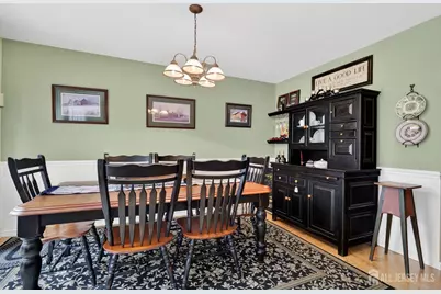 9 Parkside Drive, Spotswood, NJ 08884 - Photo 14