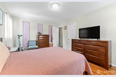 39 Dexter Road, East Brunswick Township, NJ 08816 - Photo 20